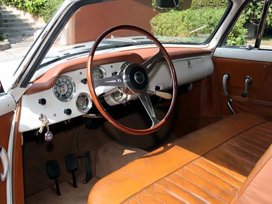 Торпедо Alfa Romeo 1900 TI Pinin Farina Coupe (1483) 1953 года  (фото 7 из 8)